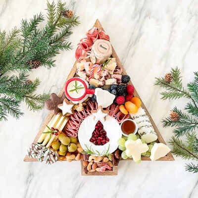 Holiday-inspired Charcuterie and Cheese Workshop:
Tuesday, December 20th, 7pm