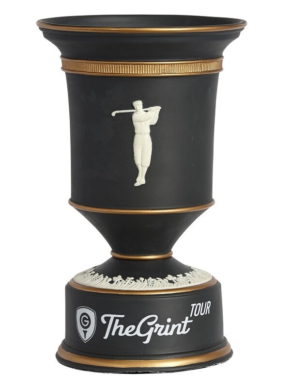 Champion's Cup in Black/Gold