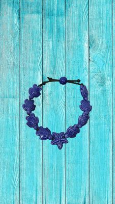 Bracciale tartarughe in ceramica colore blu.