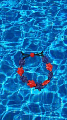 Bracciale tartarughe in ceramica colore blu e rosso stella blu.