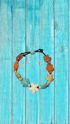 Bracciale tartarughe in ceramica colore sfumature del marrone, stella bianca.