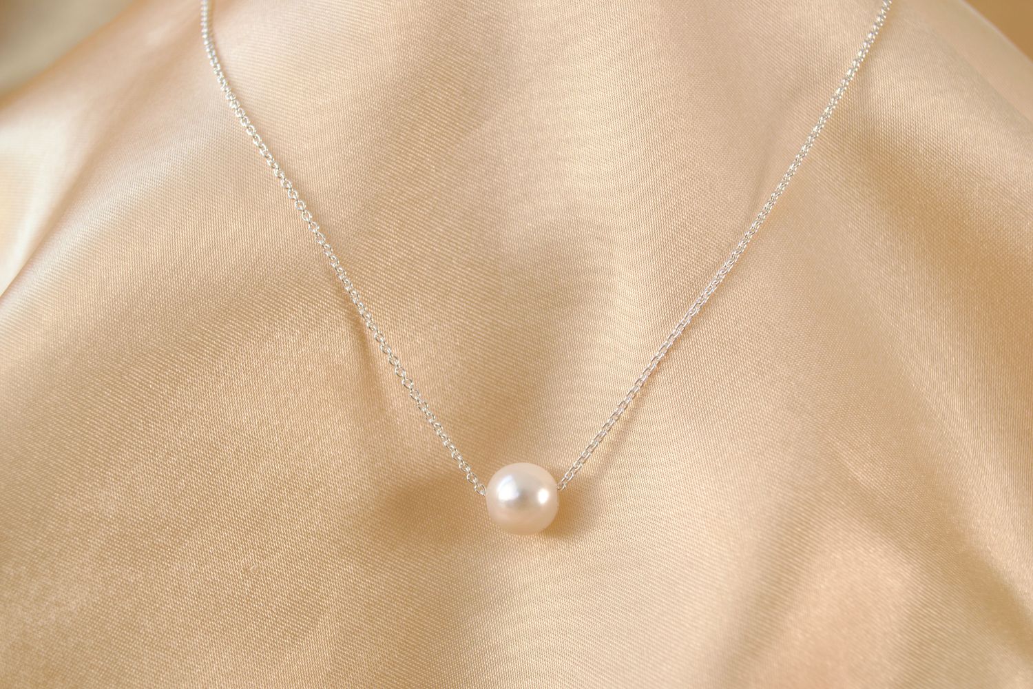 Varnassë Necklace Simple Edition