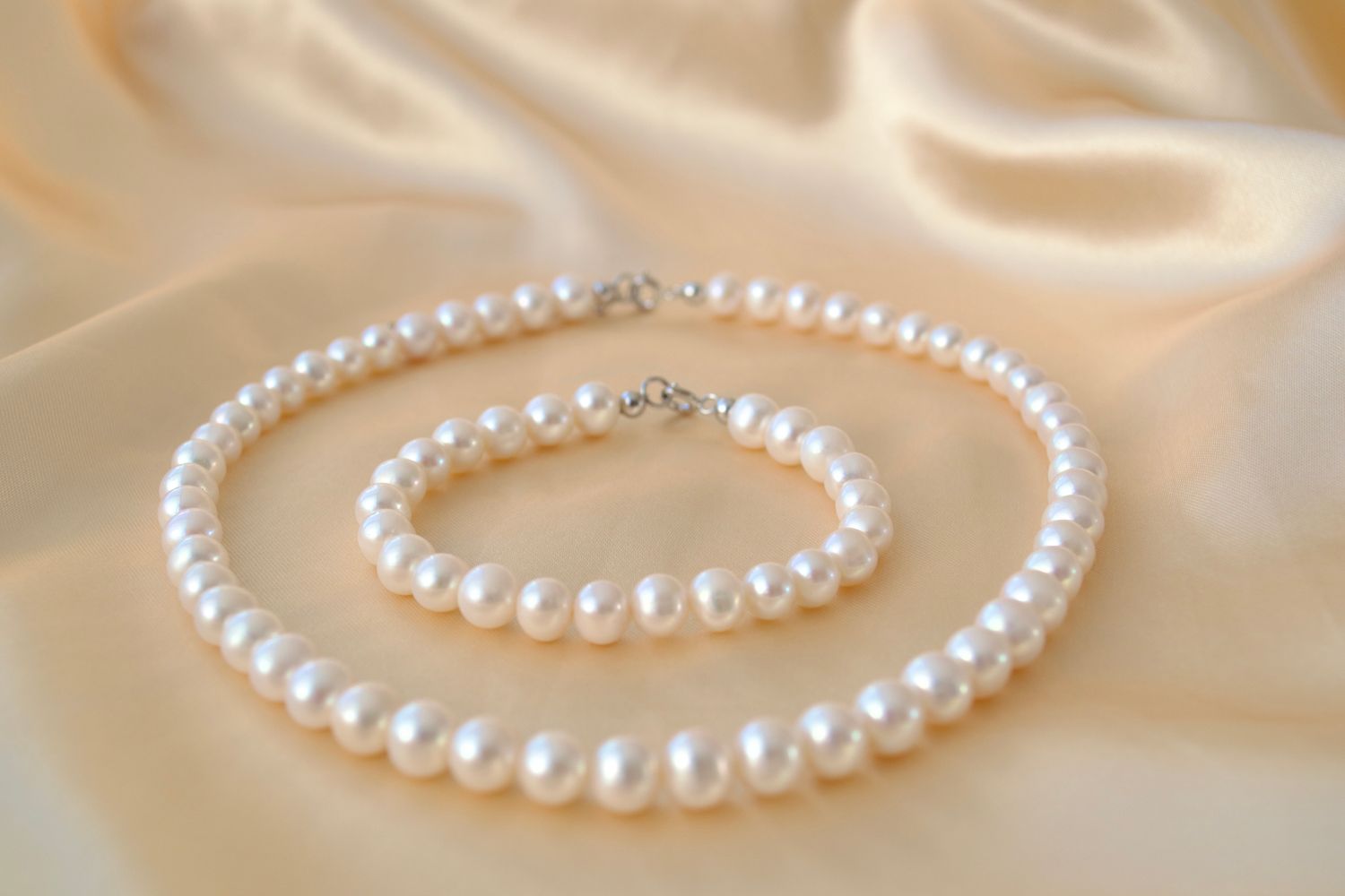 【HYERES LOR】24FW★ Noailles Silver (C) White Pearl 2WAY NC Designer fashion, Seoul-fully created | W Concept