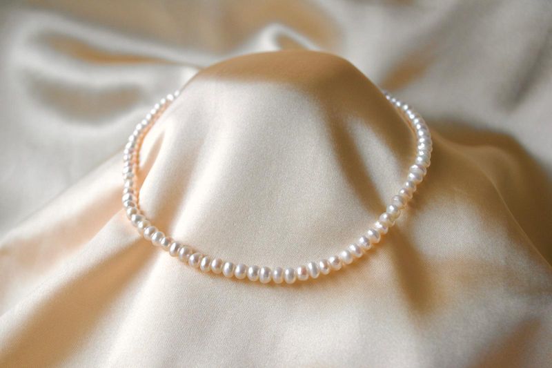 Almarë Necklace