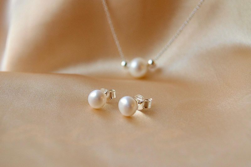 Ellë Earrings