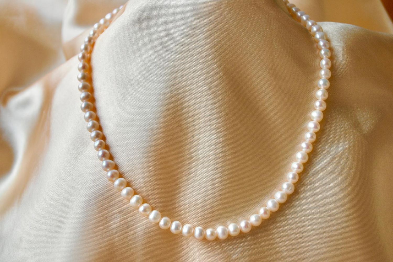 Sermë Necklace