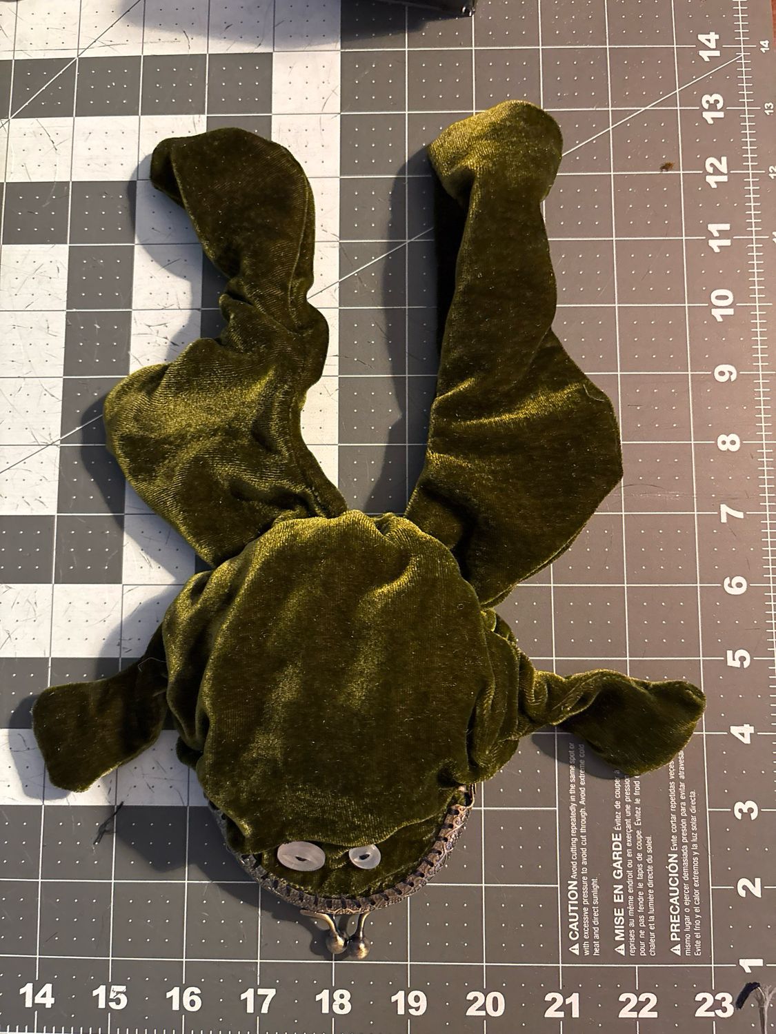 Velvet, Frog Coin Purse