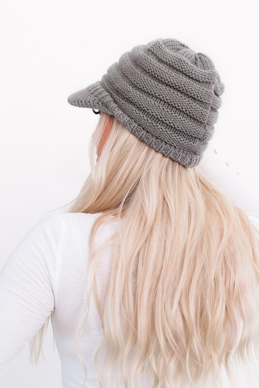 Gray Tiered Knit Warm Ponytail Cap