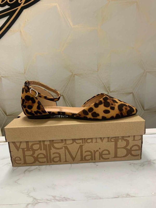 leopard flats