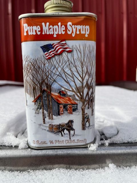 Tin Half Pint Maple Syrup