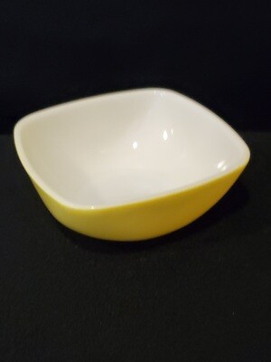 Pyrex, Ramekin 12 oz., Square Dish 4 5/8", Bright Yellow