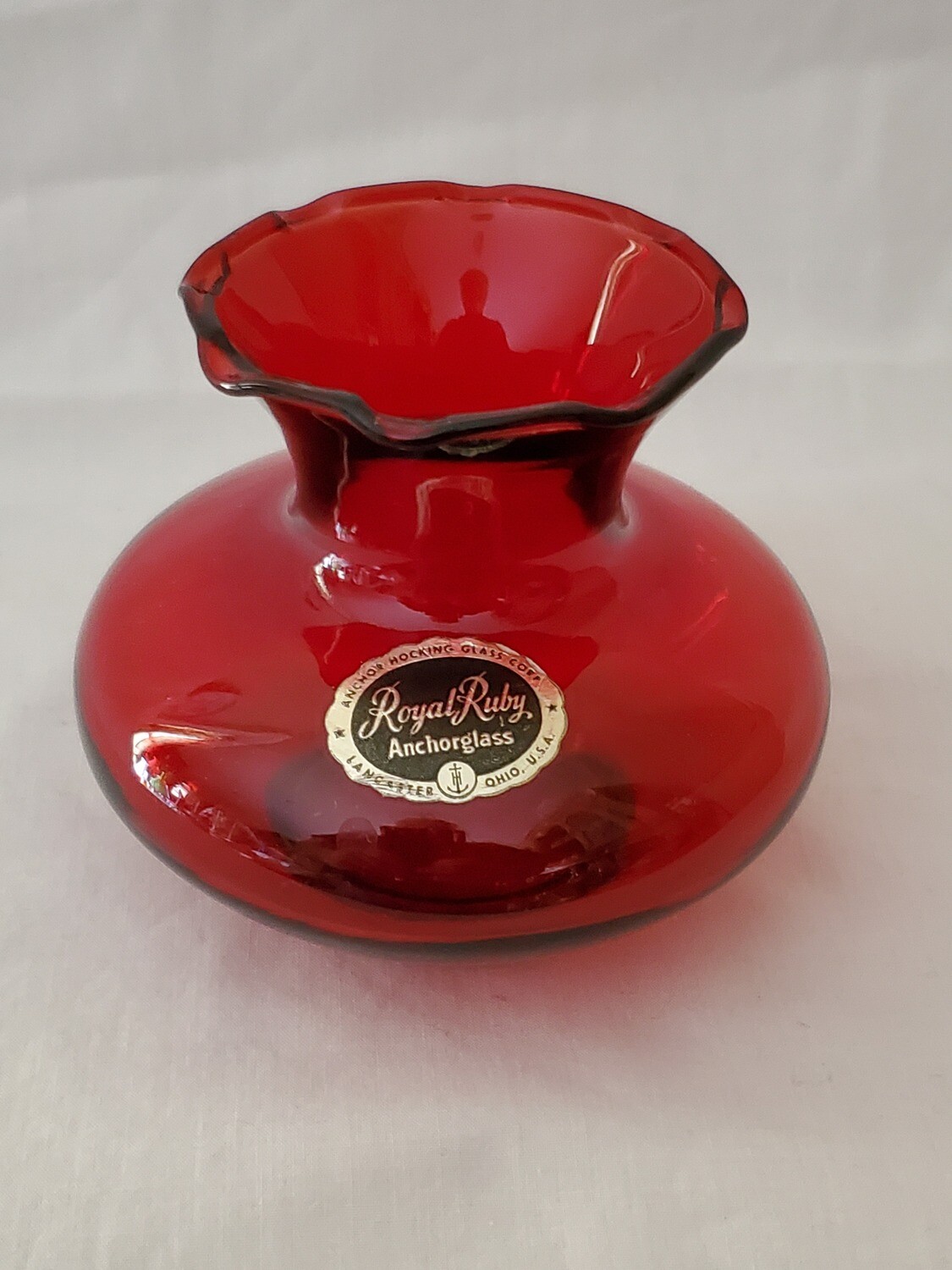 Anchor Hocking, Crimped Bud Vase, Royal Ruby Red 4 1/4", Footed Bottom
