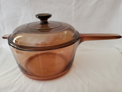Corning Ware Visions Sauce Pan 2.5L W/Lid. Amber