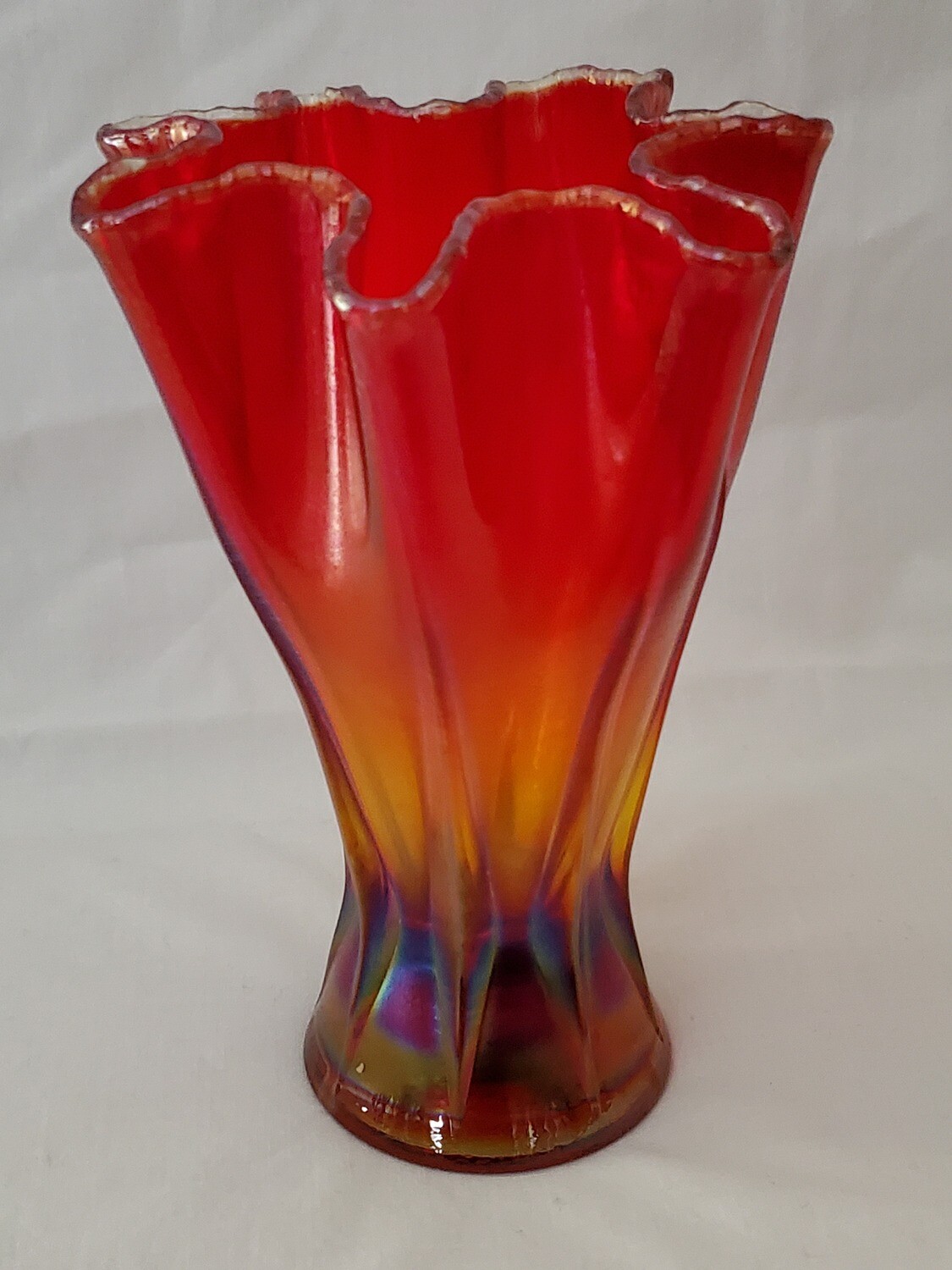 Fenton Amberina Red Ribbed Handkerchief Vase 6 1/8"