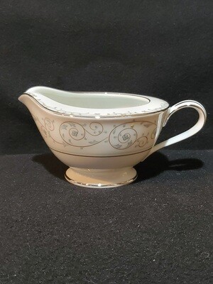 Noritake Bone China, Creamer, Oxford #5767