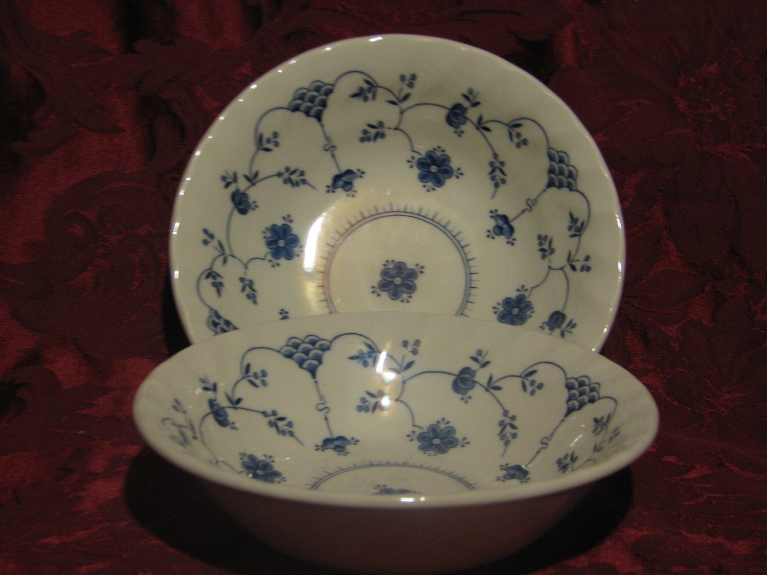 Churchill, Finlandia,  Coupe Cereal Bowl, Stratfordshire England