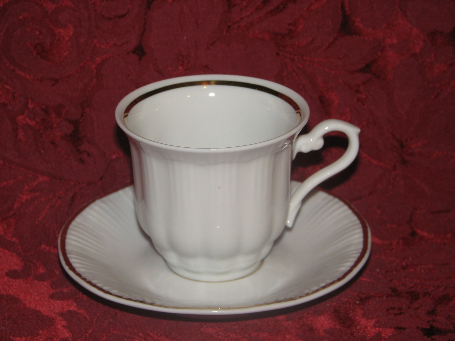 Walbrzych Demitasse Cup & Saucer, Ribbed Pattern, White W/Gold Trim