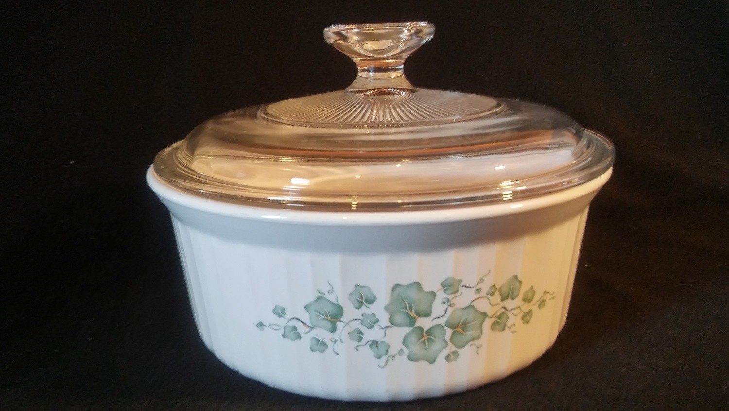 Corning Ware, Casserole 1.5 qt, With Cover, Callaway Pattern, F-5-B