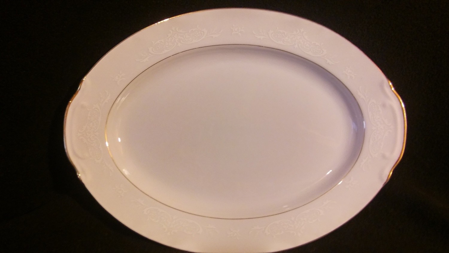 Style House Fine China, Oval Serving Platter 14 1/2&quot;, Tapestry Pattern