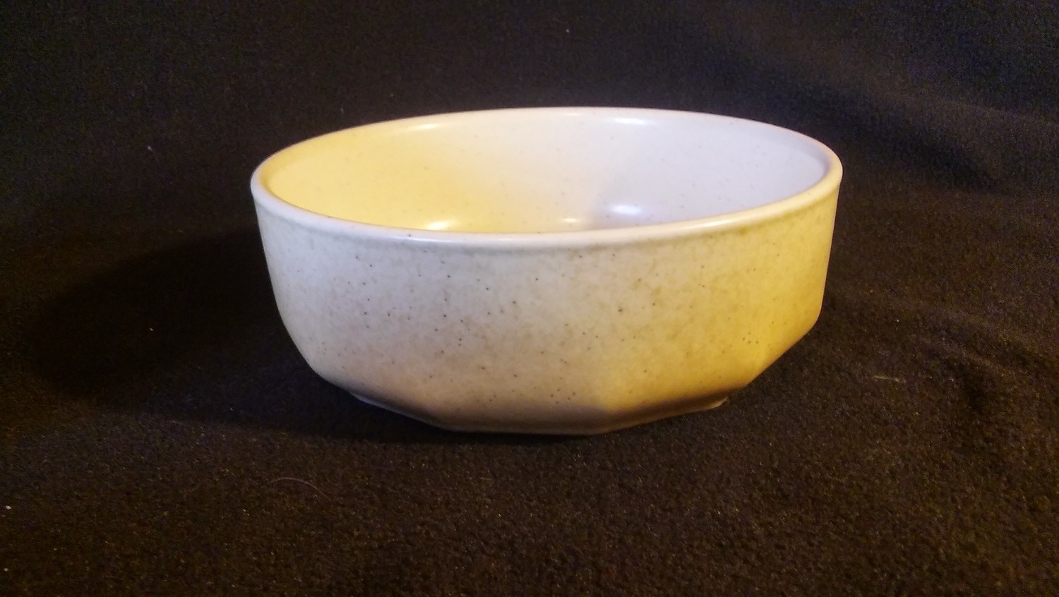 Mikasa Indian Feast, Soup - Cereal Bowl, Speckled Biscuit Pattern # DE 850