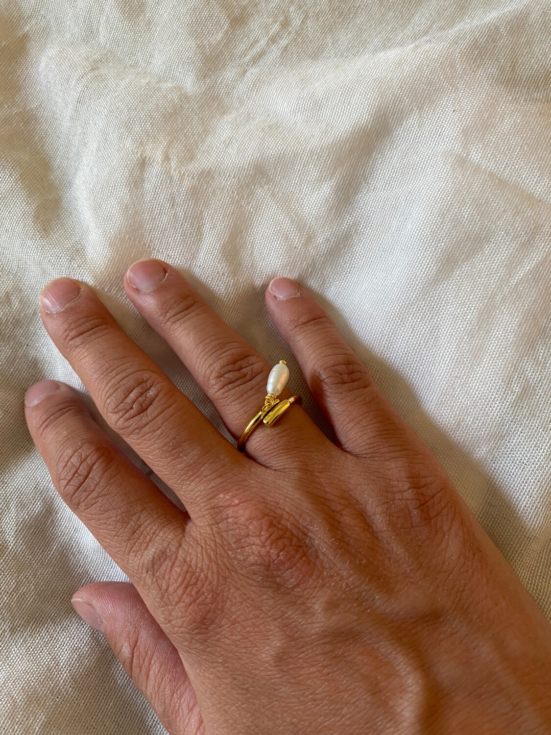 Perla (Ring)