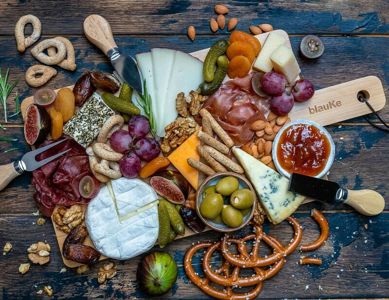 Large Gourmet Cheese &amp; Charcuterie Platter!