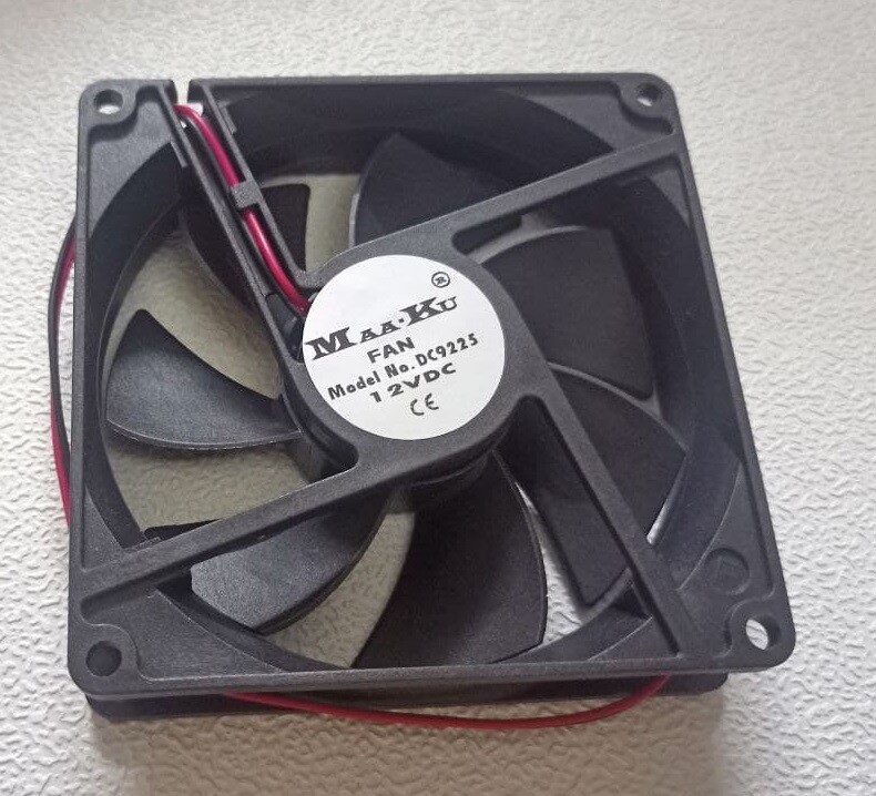 90X90X25 MM 12V DC FAN