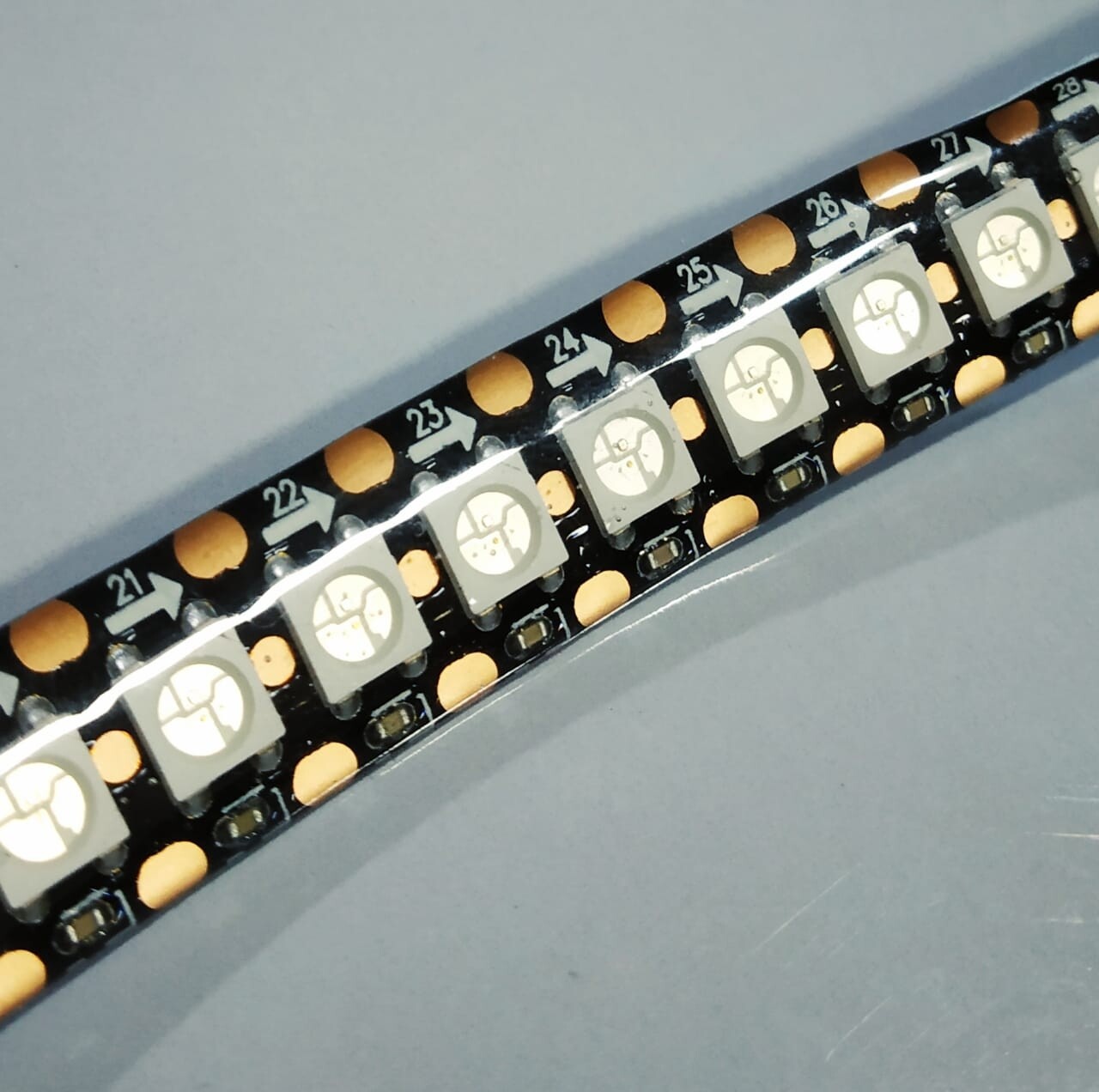 (ADST6) WS2812B 5V 144 LED PER METER WATERPROOF SILICON COVER (1 METERS)