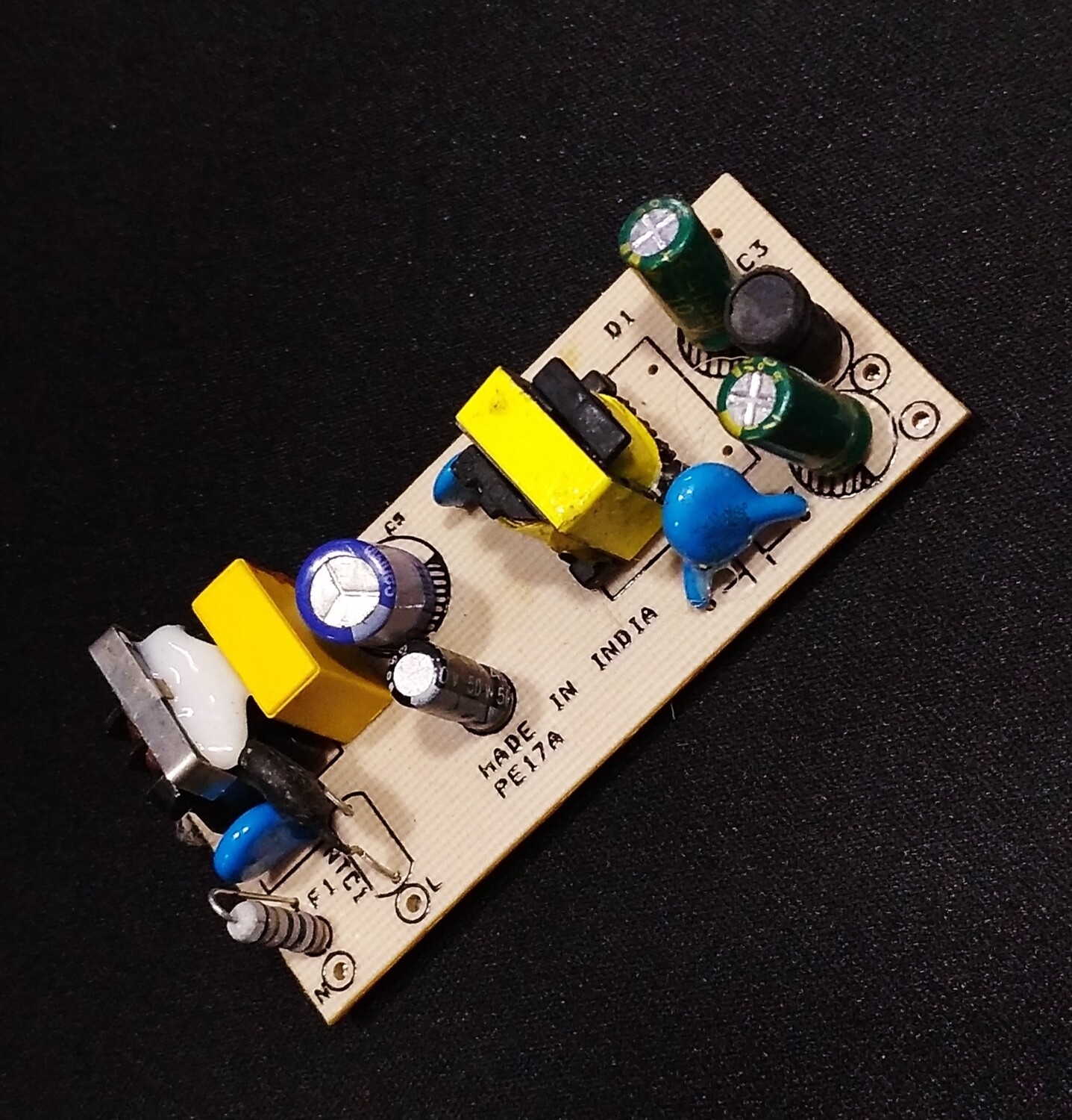 (P77) 5V WITHOUT  BODY SMPS