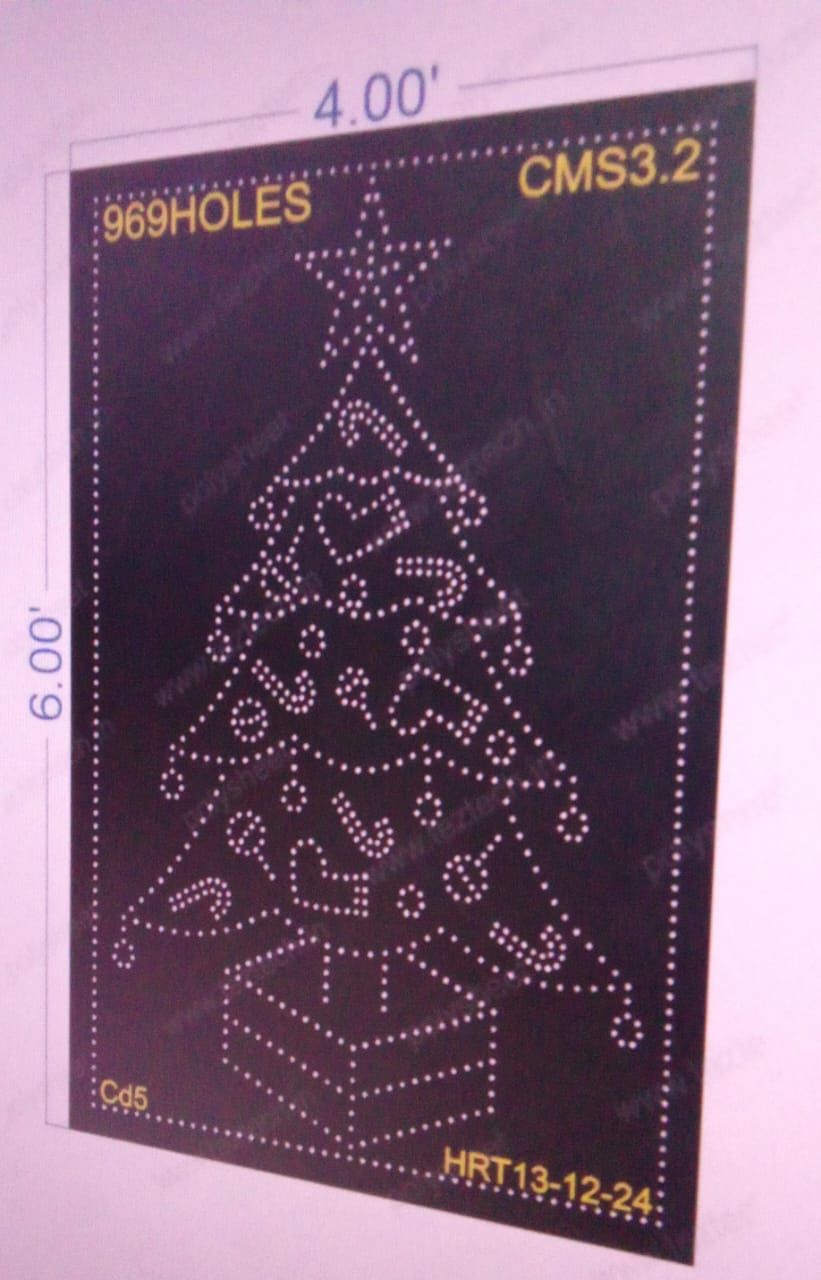 CMS3.2 CHRISTMAS TREE 6X4FT 969 HOLES