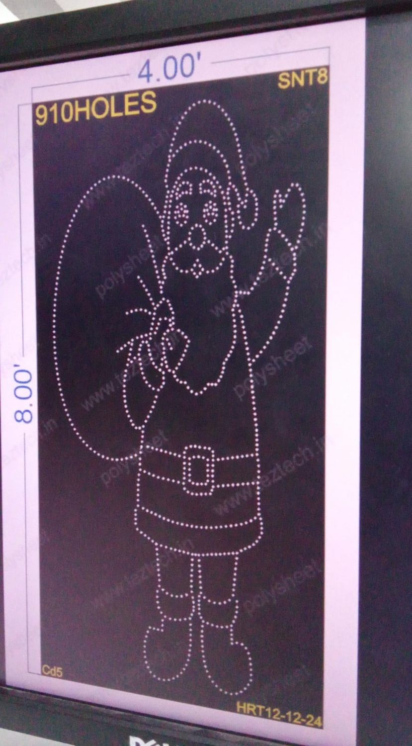 SNT8 SANTA CLAUS  8X4 FT 910 HOLES