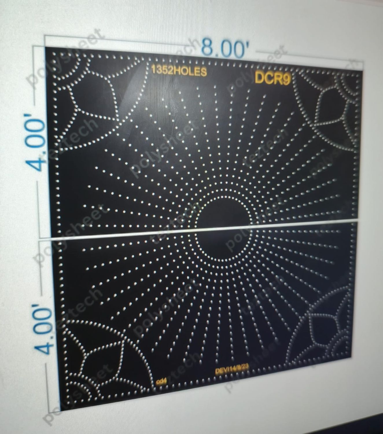 DCR9 DESIGNER CIRCLE 8X8 FT  TOTAL HOLES 1276 (2 PARTS)