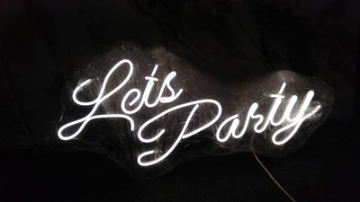(NB17) LETS PARTY 2 NEON BOARD