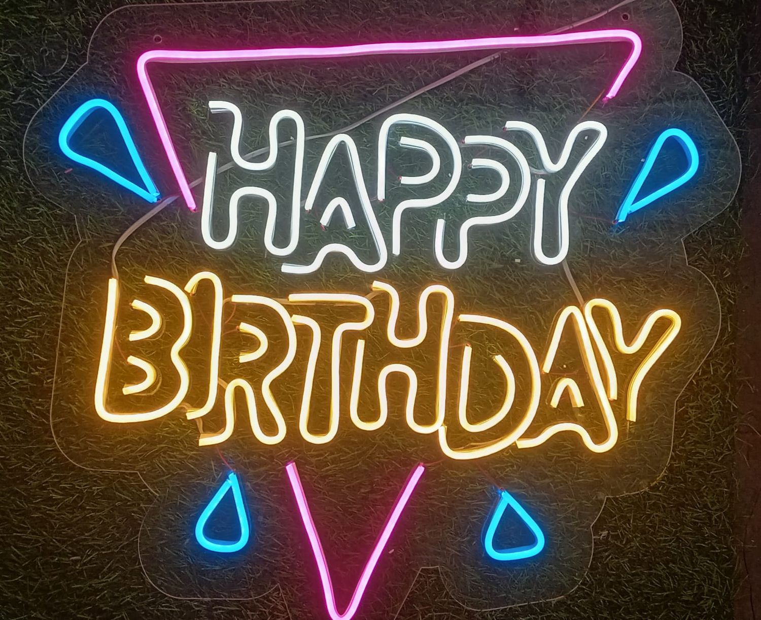 (NB18) HAPPY BIRTHDAY 2 NEON BOARD
