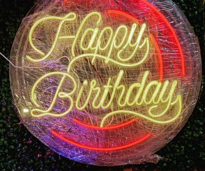 (NB21) HAPPY BIRTHDAY 5 NEON BOARD