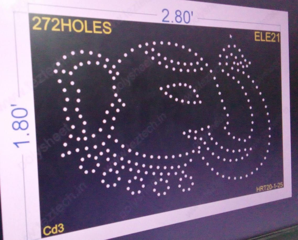 ELE21 ELEPHENT 1.8X 2.8 FEET 272 HOLES