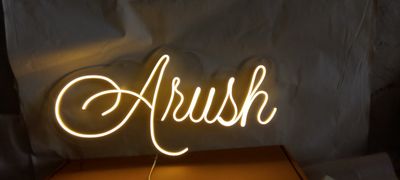 (NB44) ARUSH NEON BOARD