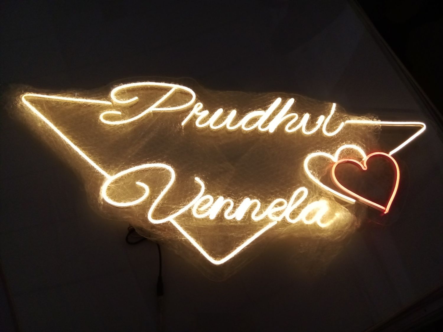 (NB53) PRUDHUVL VENDDA NEON BOARD