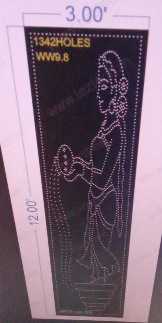 WW9.8  WELCOME WITH WOMAN 12X3 FT 1342 HOLES
