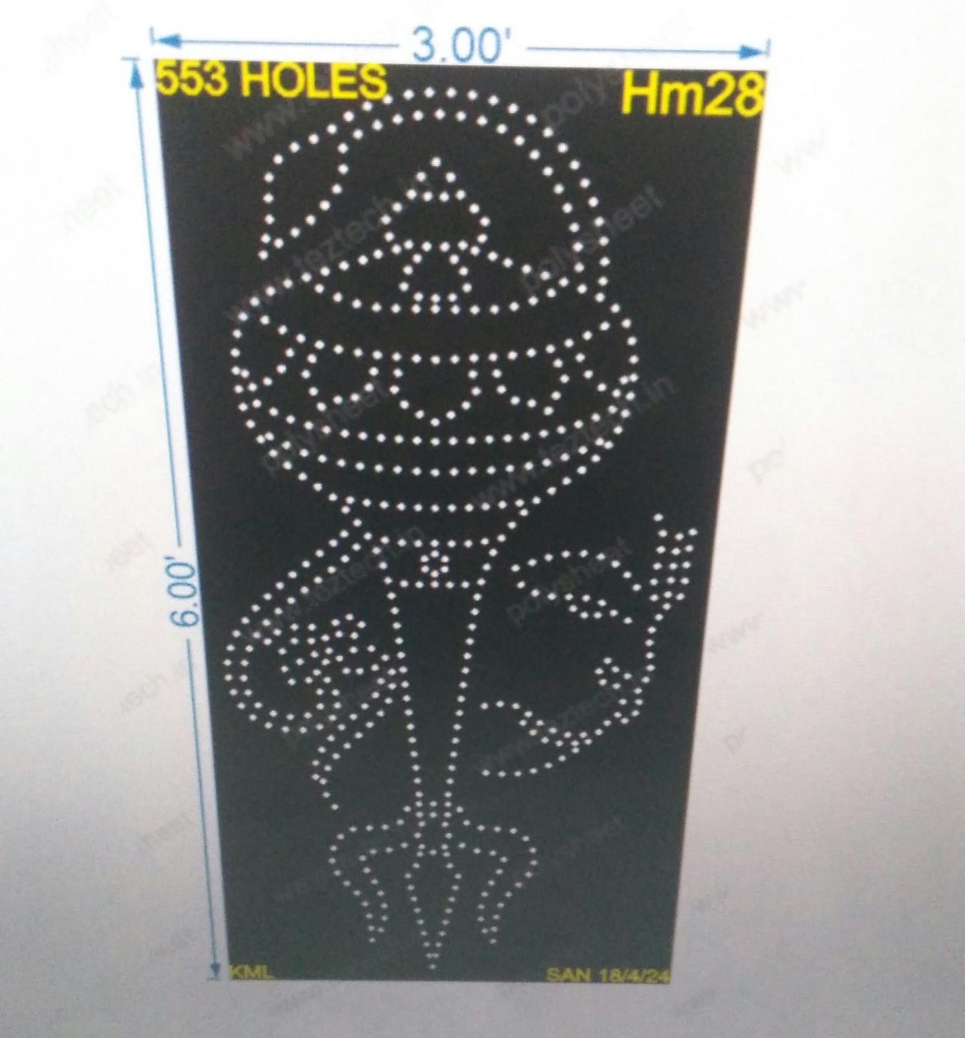 HM28 HANUMANJI 6X3 FEET 533 HOLES