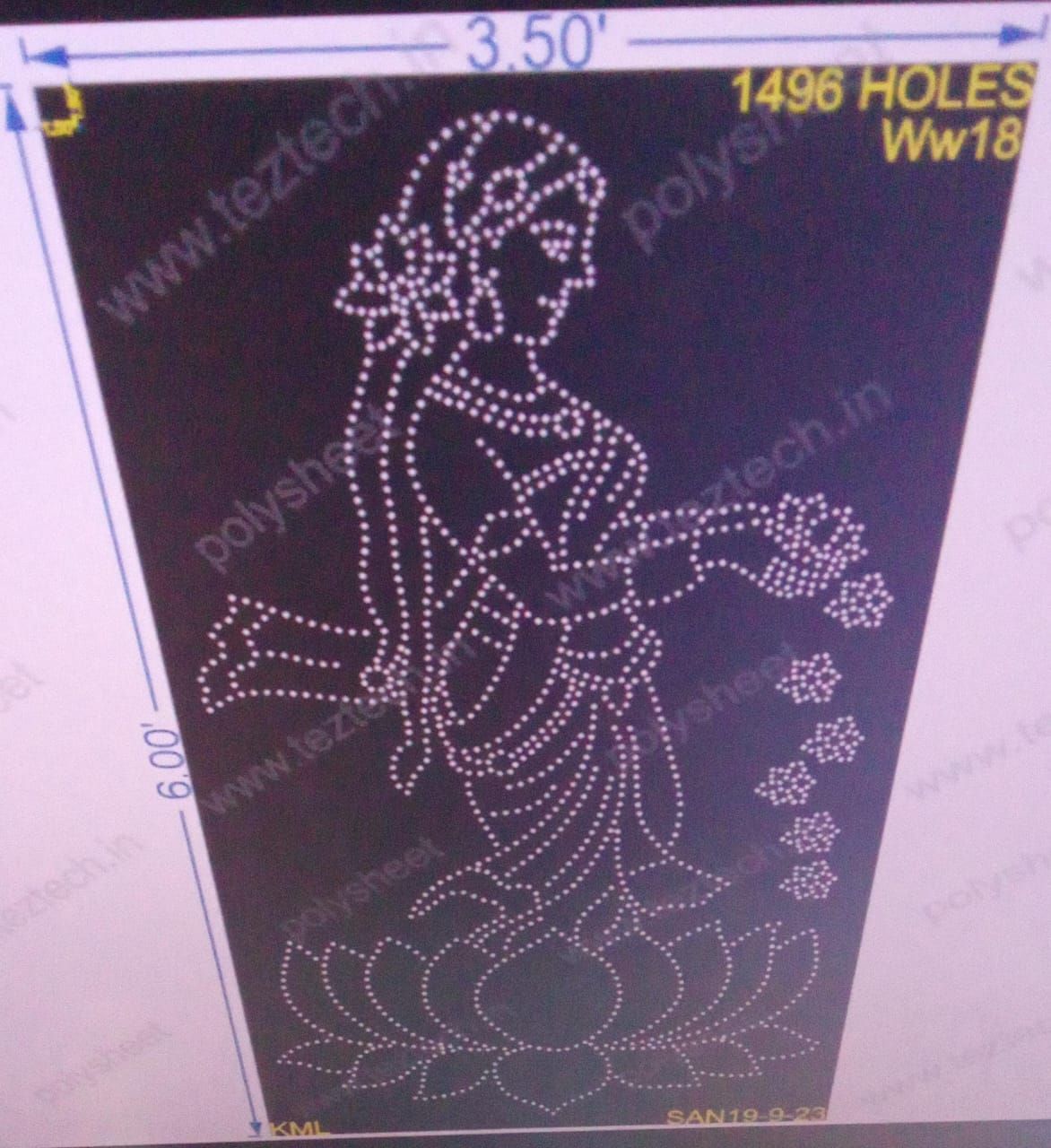 ww18 women with welcome 6x3.5ft , 1496holes