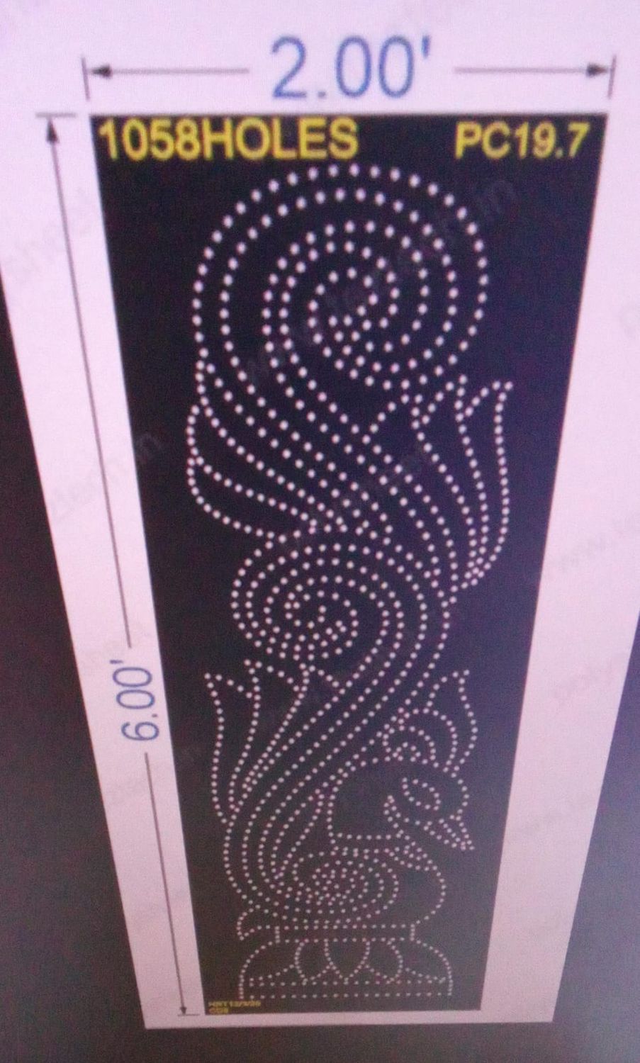 PC19.7  PEACOCK 6X2 FEET 1058 HOLES
