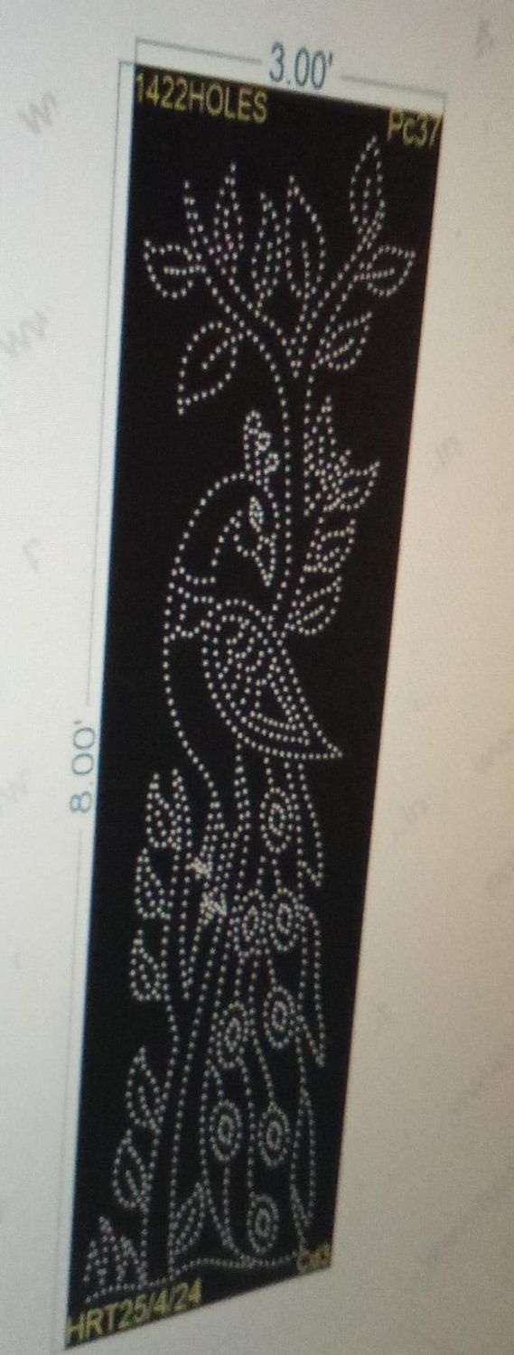 PC37 PEACOCK 8X3 FEET 1422 HOLES