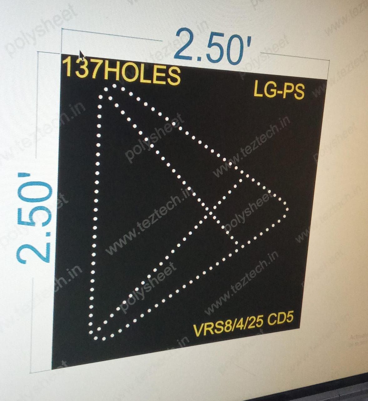LG-PS LOGO PLAY STORE 1 PART 2.5X2.5 FEET 137 HOLES
