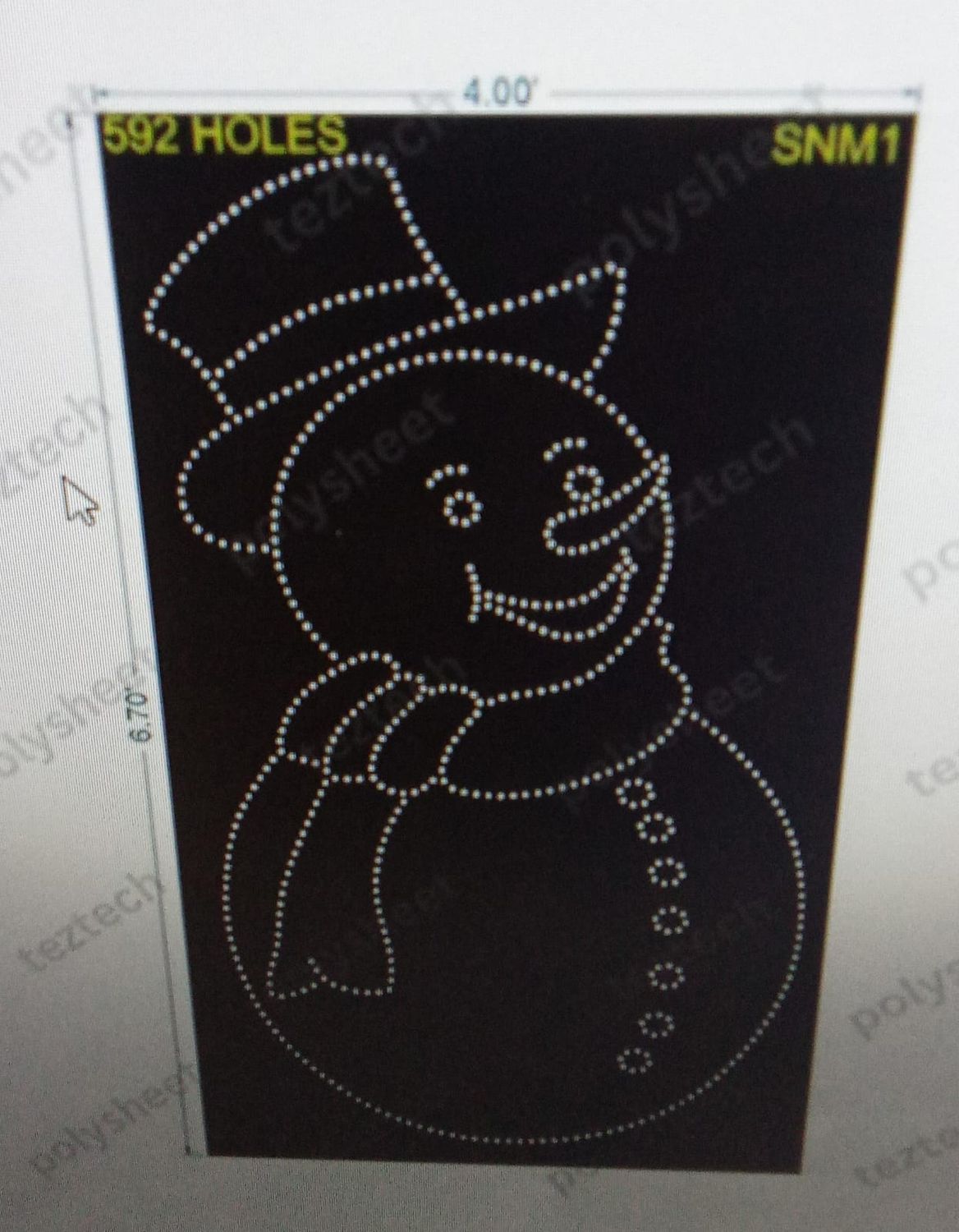 SNM1 SNOWMAN  4X6.70 FT 592 HOLES