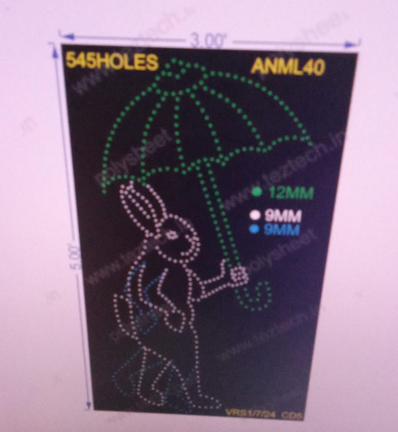 ANML40 RABBIT WITH UMBRELLA  5X3 FEET 545 HOLES