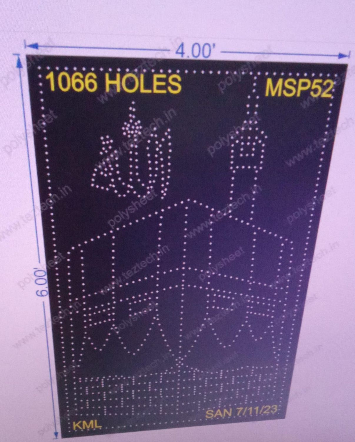 MSP52 MUSLIM 6X4 FEET 1066 HOLES