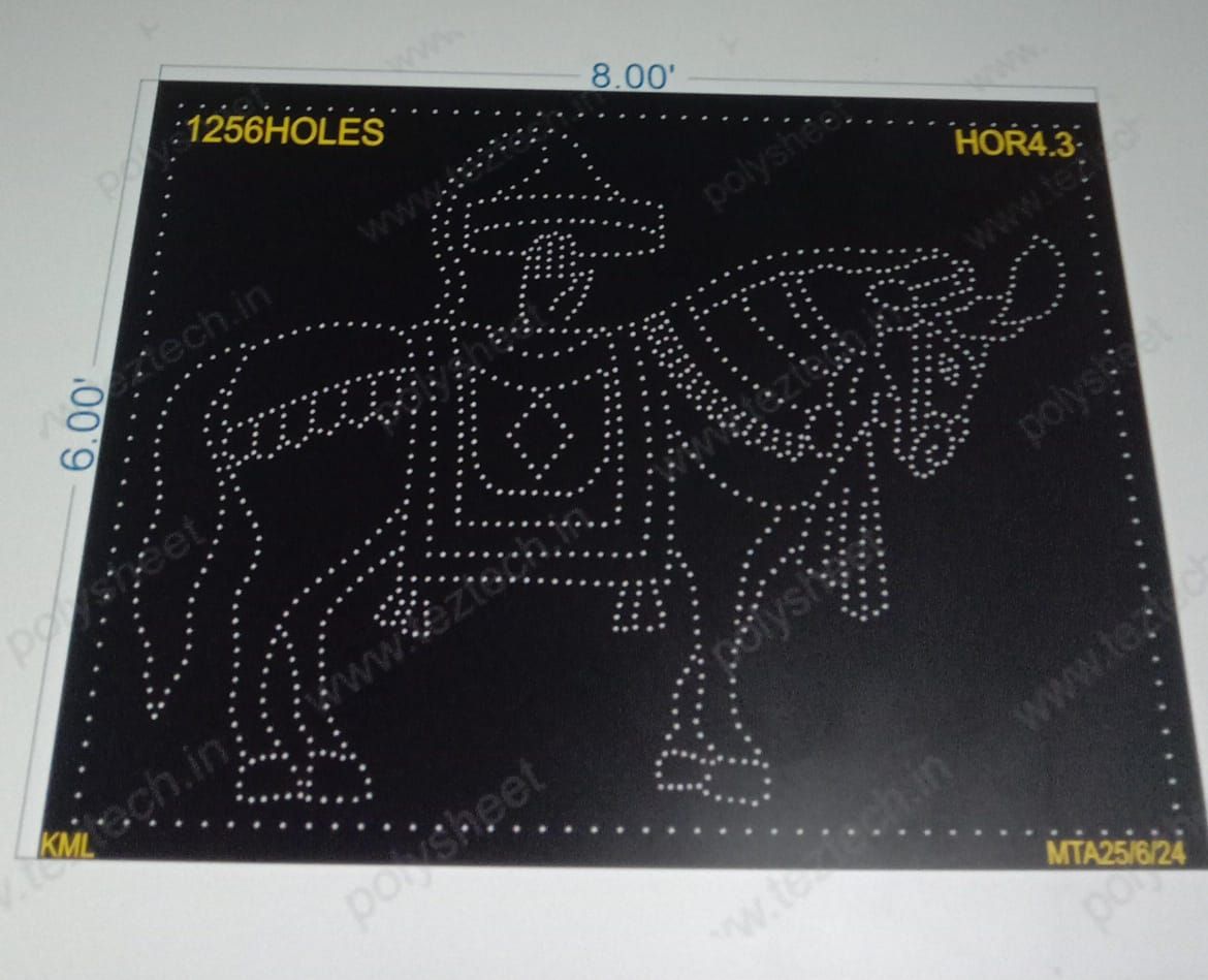 HOR4.3 HORS 6X8 FEET 1256 HOLES