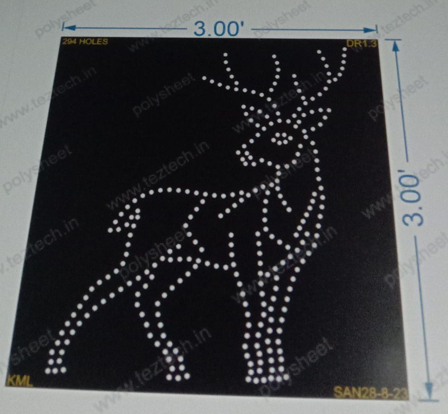 DR1.3 DEER 3X3 FEET 294HOLES