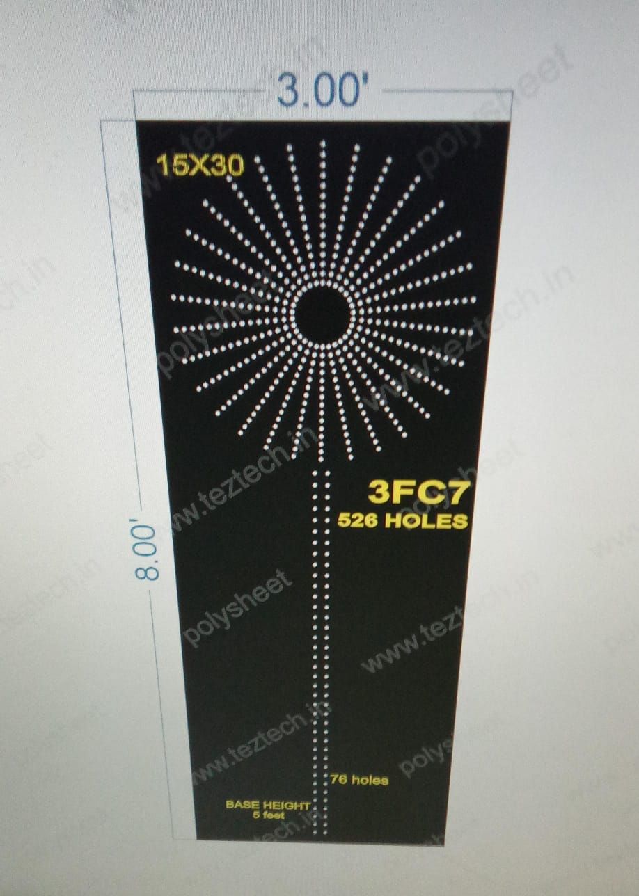 3FC7 TOP CIRCLE CRACKER TREE  1 PART 8X3 FEET 526 HOLES